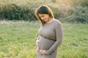 Fotos embarazada en el campo